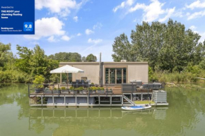 THE ROOT your charming floating home